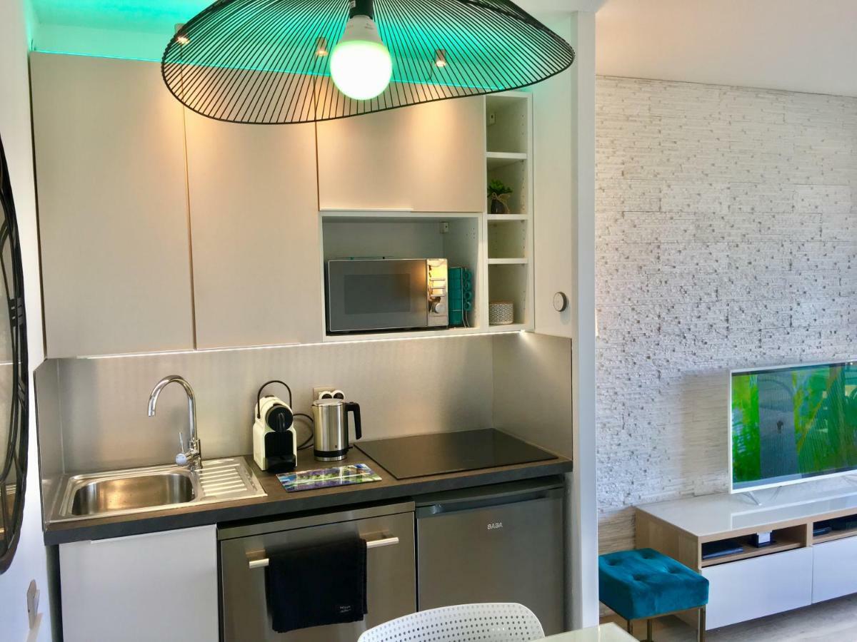Myhome Riviera - Cannes Sea View Apartment Rentals Екстериор снимка